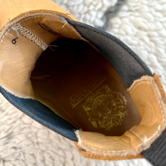 Caminando Camina Suede Chelsea Boots - Picture 9 of 11